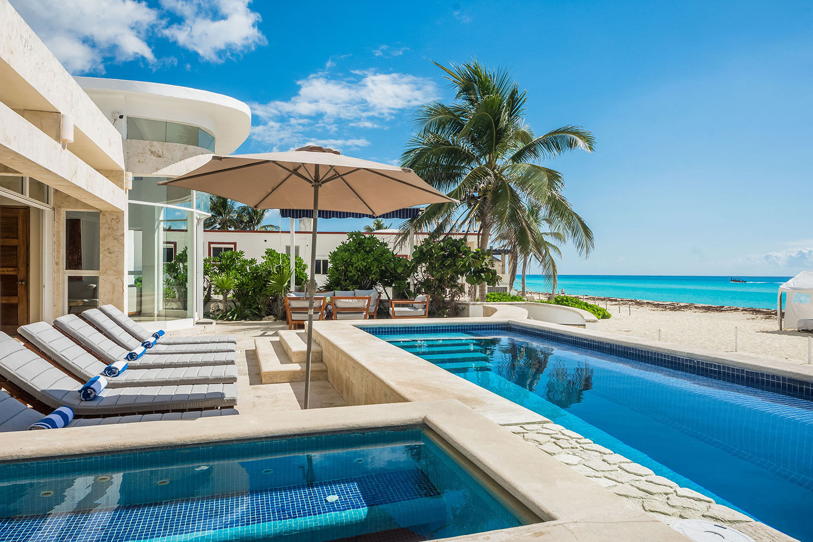 BeachHouse1